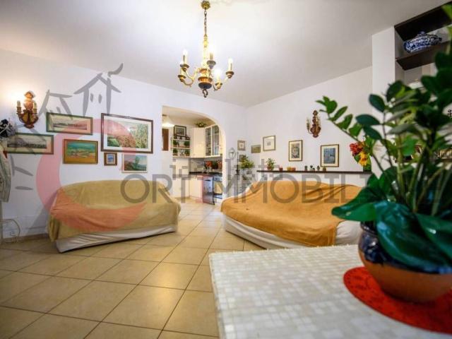 Appartamento in vendita di 88 m² in Via Camerini