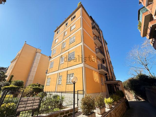 Appartamento in vendita di 88 m² in Via Cardinal Pacca, 24