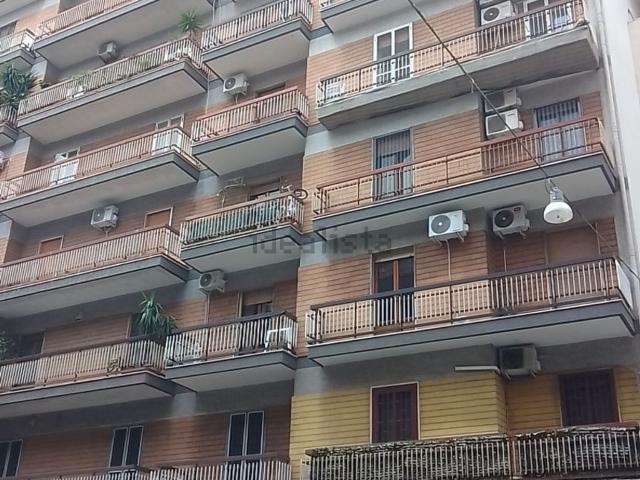 Appartamento in vendita di 88 m² in Via Cesare Battisti