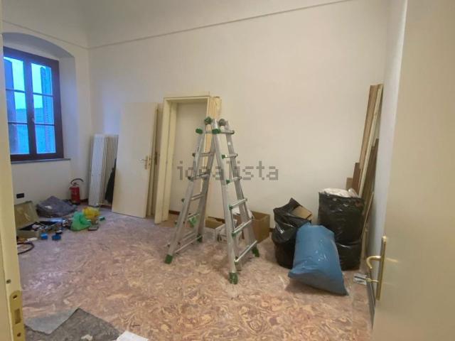 Appartamento in vendita di 88 m² in Via Cesare Battisti, 8