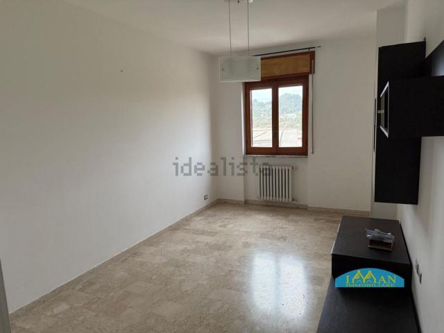 Appartamento in vendita di 88 m² in Via Daunia