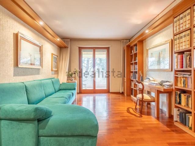 Appartamento in vendita di 88 m² in Via degli Aldobrandeschi
