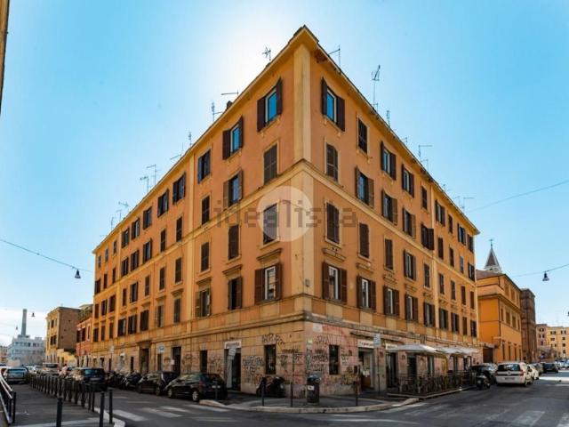 Appartamento in vendita di 88 m² in Via dei Sardi