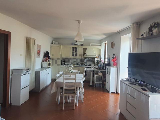 Appartamento in vendita di 88 m² in Via dell&apos  Asilo