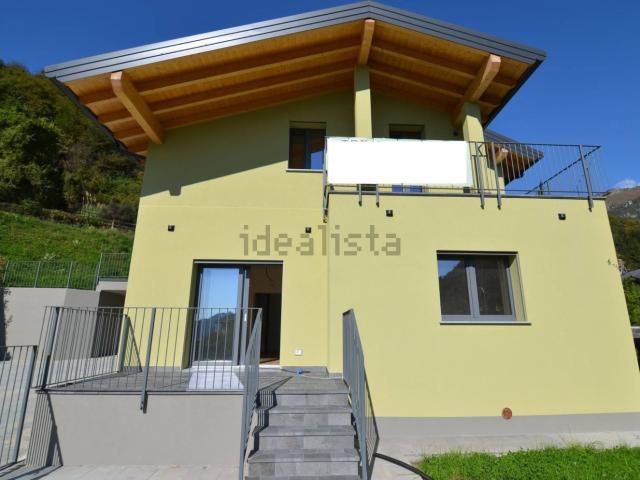 Appartamento in vendita di 88 m² in Via della Valsassina