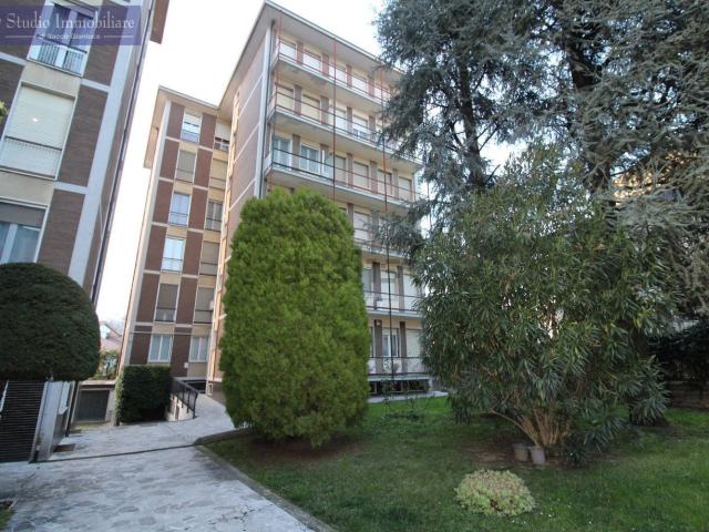 Appartamento in vendita di 88 m² in Via Emilia, 266