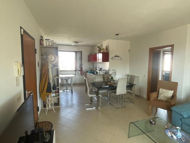 Appartamento in vendita di 88 m² in Via Enos Cerrini