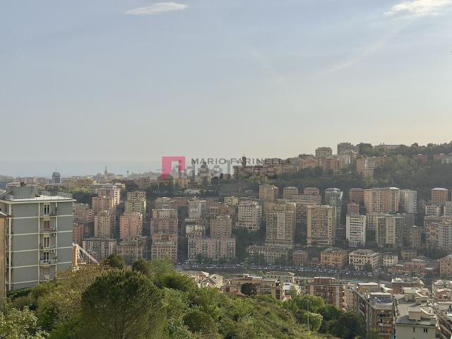 Appartamento in vendita di 88 m² in Via Enrico Hilyer Giglioli, 104
