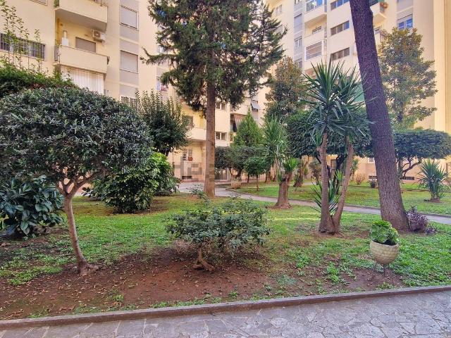 Appartamento in vendita di 88 m² in Via Enrico Mazzoccolo