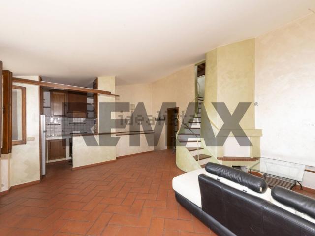 Appartamento in vendita di 88 m² in Via Francesco Petrarca, 8