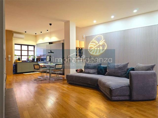 Appartamento in vendita di 88 m² in Via Giovanni Antonio da Pordenone, 8
