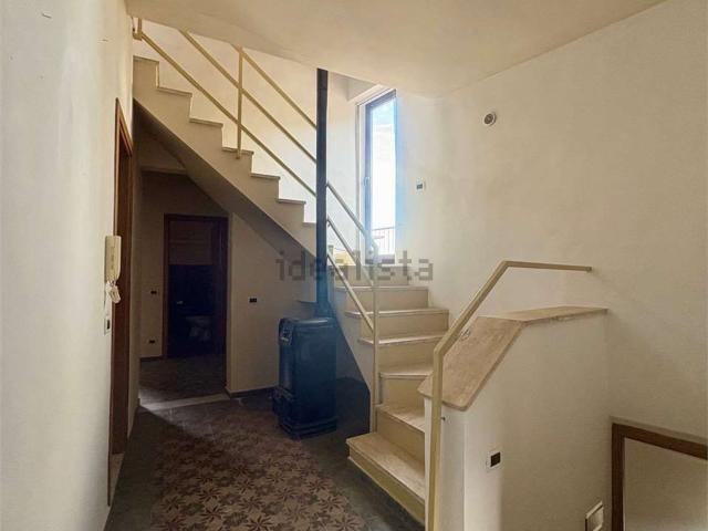 Appartamento in vendita di 88 m² in Via Giulio Cesare, 19