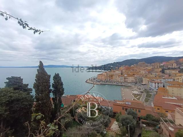 Appartamento in vendita di 88 m² in Via Martiri D&apos Ungheria