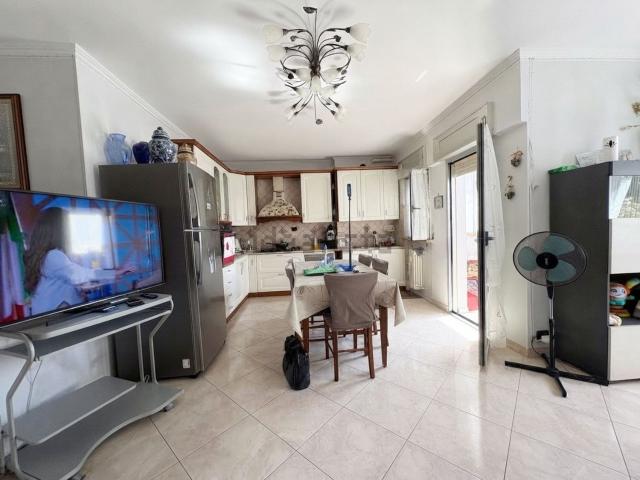Appartamento in vendita di 88 m² in Via Matteotti, 10