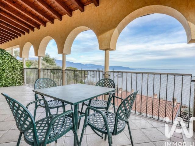 Appartamento in vendita di 88 m² in Via Panoramica, 8