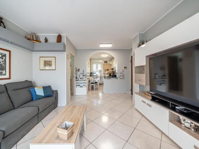 Appartamento in vendita di 88 m² in Via Pio Donati, 31