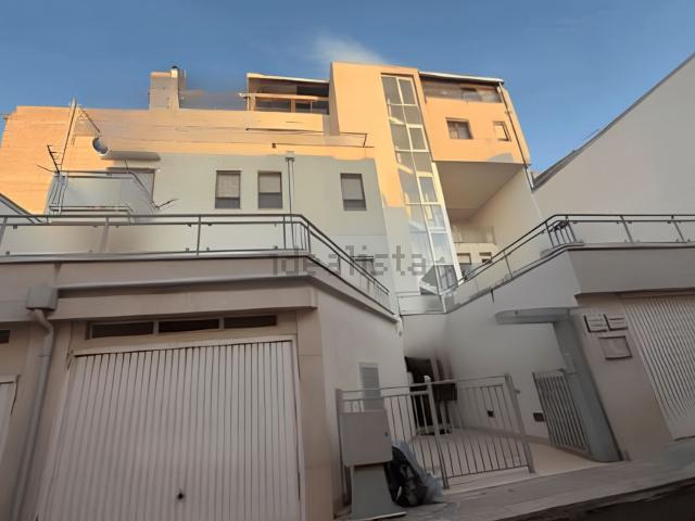Appartamento in vendita di 88 m² in Via Raffaello Sanzio, 19