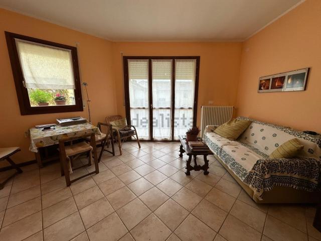 Appartamento in vendita di 88 m² in Via Rineggio, 12