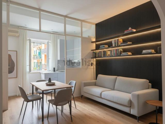 Appartamento in vendita di 88 m² in Via Santa Maria della Libera, 13