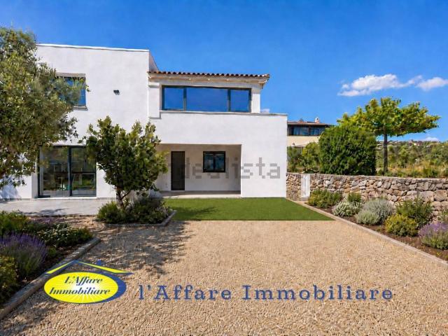 Appartamento in vendita di 88 m² in Via Sandro Pertini