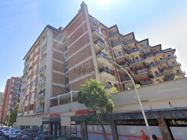 Appartamento in vendita di 88 m² in Via Salvatore di Giacomo