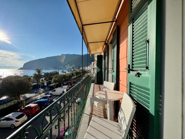Appartamento in vendita di 88 m² in Via Silvano Acerbo, 1