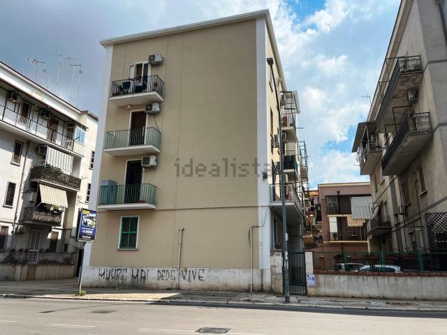 Appartamento in vendita di 88 m² in Viale Ofanto, 119