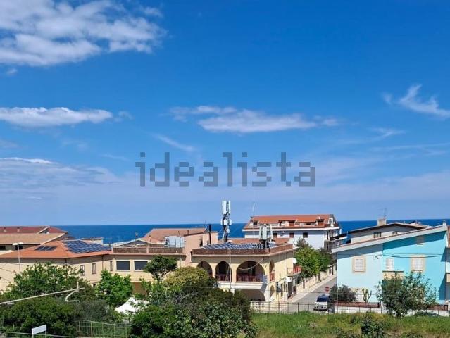 Appartamento in vendita di 89 m² in Strada Statale 106 Jonica, 98