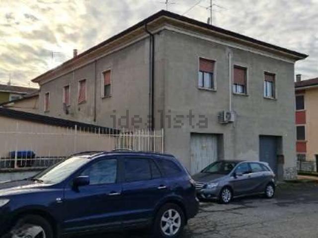 Appartamento in vendita di 89 m² in Via A. Grandi, 11