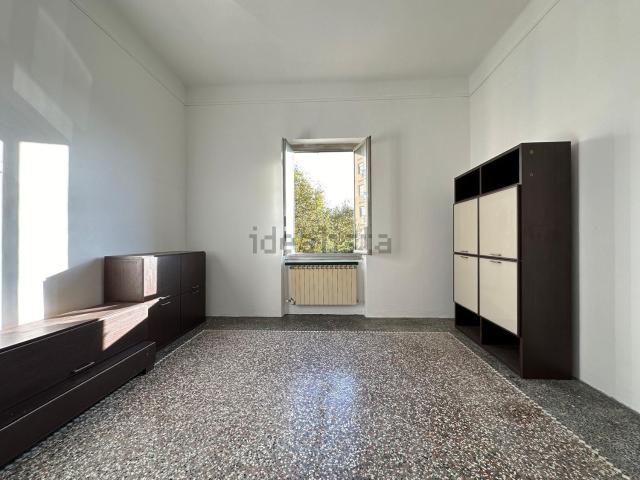 Appartamento in vendita di 89 m² in Via all&apos Asilo Davide e Delfina Garbarino