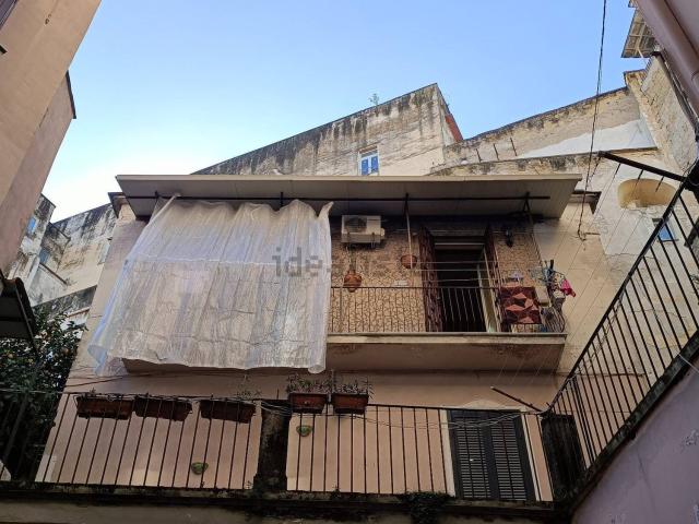 Appartamento in vendita di 89 m² in Via Antonio Villari, 29
