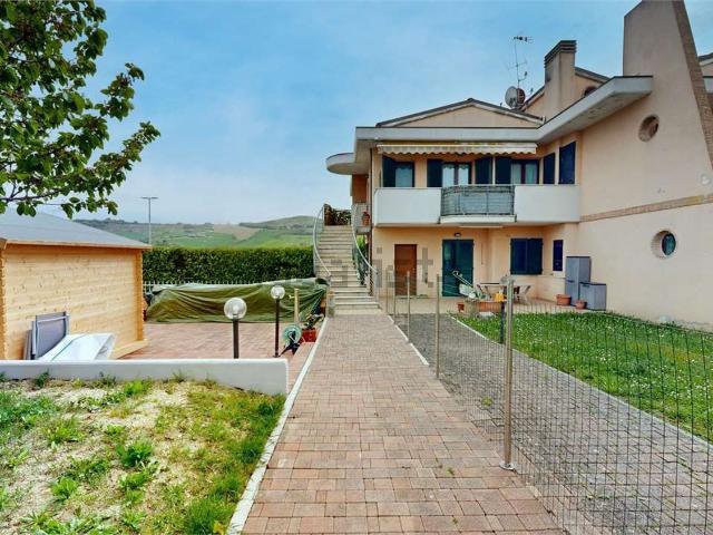 Appartamento in vendita di 89 m² in Via Baiana
