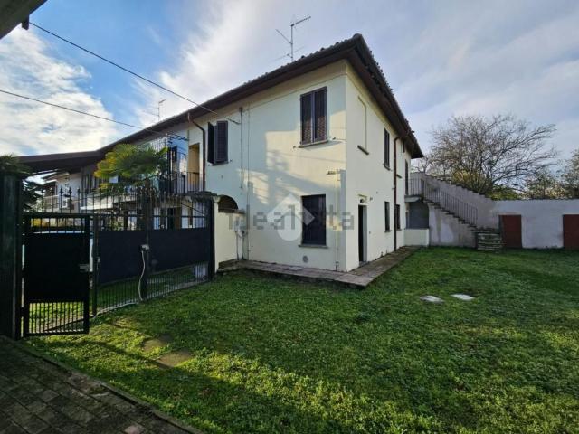 Appartamento in vendita di 89 m² in Via Cassolnovo, 110
