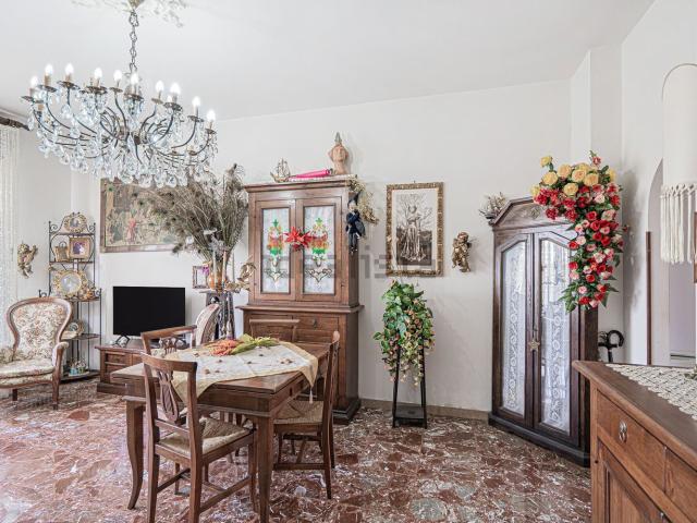 Appartamento in vendita di 89 m² in Via Domenico Zampieri, 19