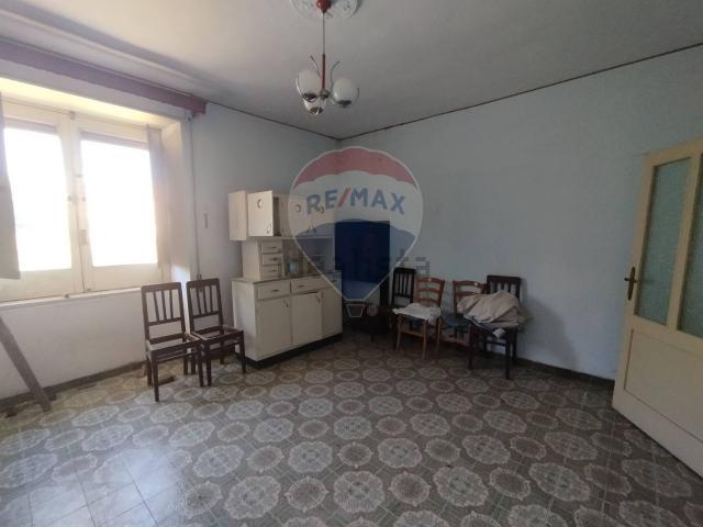 Appartamento in vendita di 89 m² in Via Duca Degli Abruzz, 63