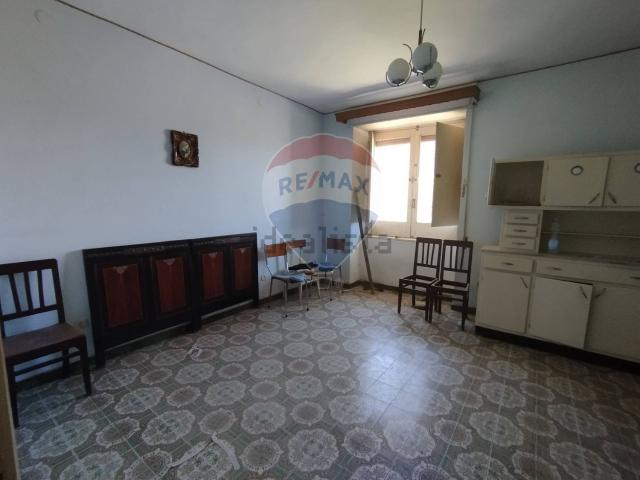 Appartamento in vendita di 89 m² in Via Duca Degli Abruzz, 63