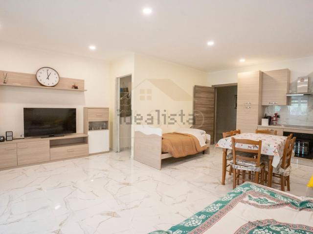Appartamento in vendita di 89 m² in Via Filippo Turati