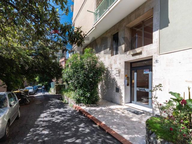 Appartamento in vendita di 89 m² in Via Gabriele Rossetti, 15