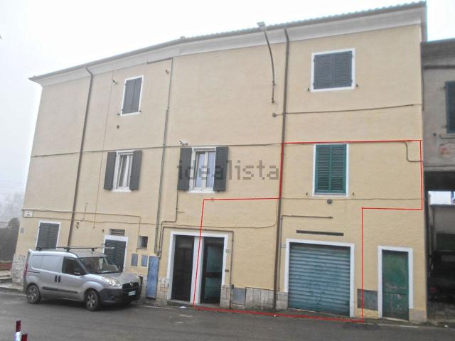 Appartamento in vendita di 89 m² in Via Garda