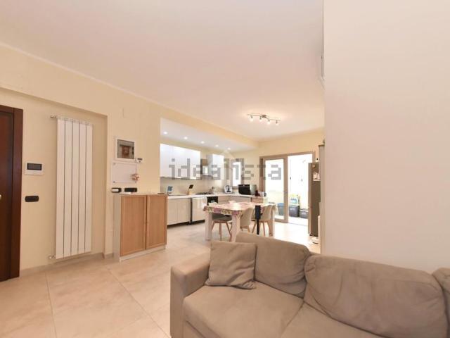 Appartamento in vendita di 89 m² in Via Giuseppe Sanna Randaccio, 10