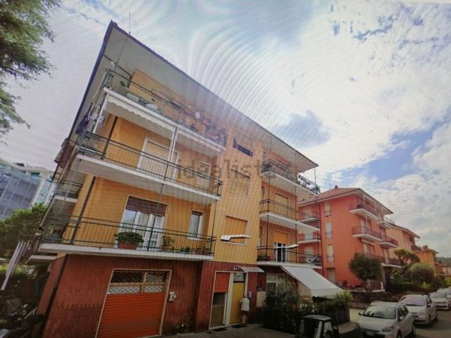 Appartamento in vendita di 89 m² in Via Lazio, 9
