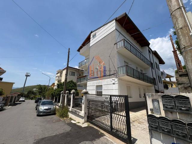 Appartamento in vendita di 89 m² in Via Leonardo Vinci, 31