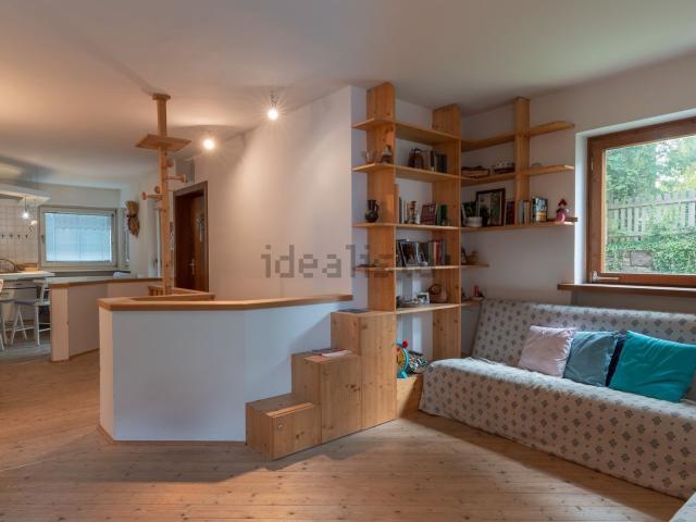 Appartamento in vendita di 89 m² in Via Ochsenbuhel, 138