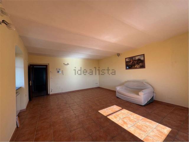Appartamento in vendita di 89 m² in Via Palazzolo, 34