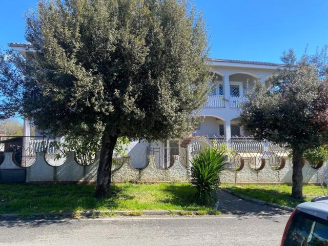 Appartamento in vendita di 89 m² in Via RUGGERO LEONCAVALLO