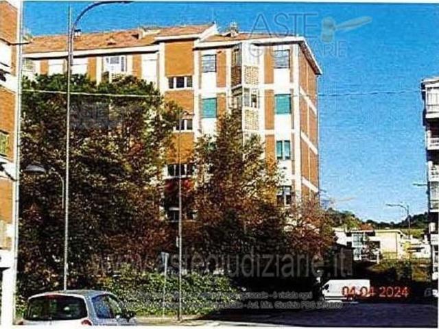 Appartamento in vendita di 89 m² in Via Secchia, 16