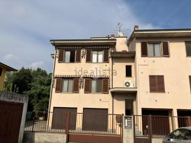 Appartamento in vendita di 93 m² in Piazza Vittorio Emanuele, 38