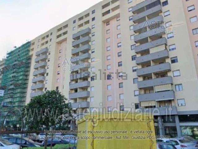 Appartamento in vendita di 93 m² in Piazza Sandro Pertini, 8