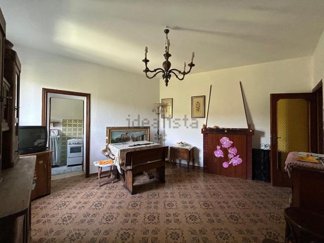 Appartamento in vendita di 93 m² in Via tevere, 24