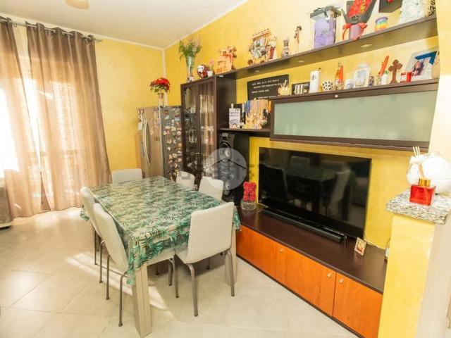 Appartamento in vendita di 93 m² in Via Trento, 38